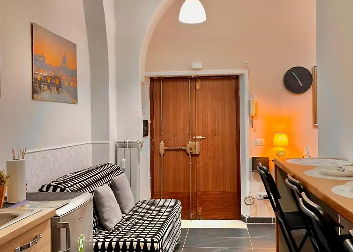 Amp Vatican House * Roma